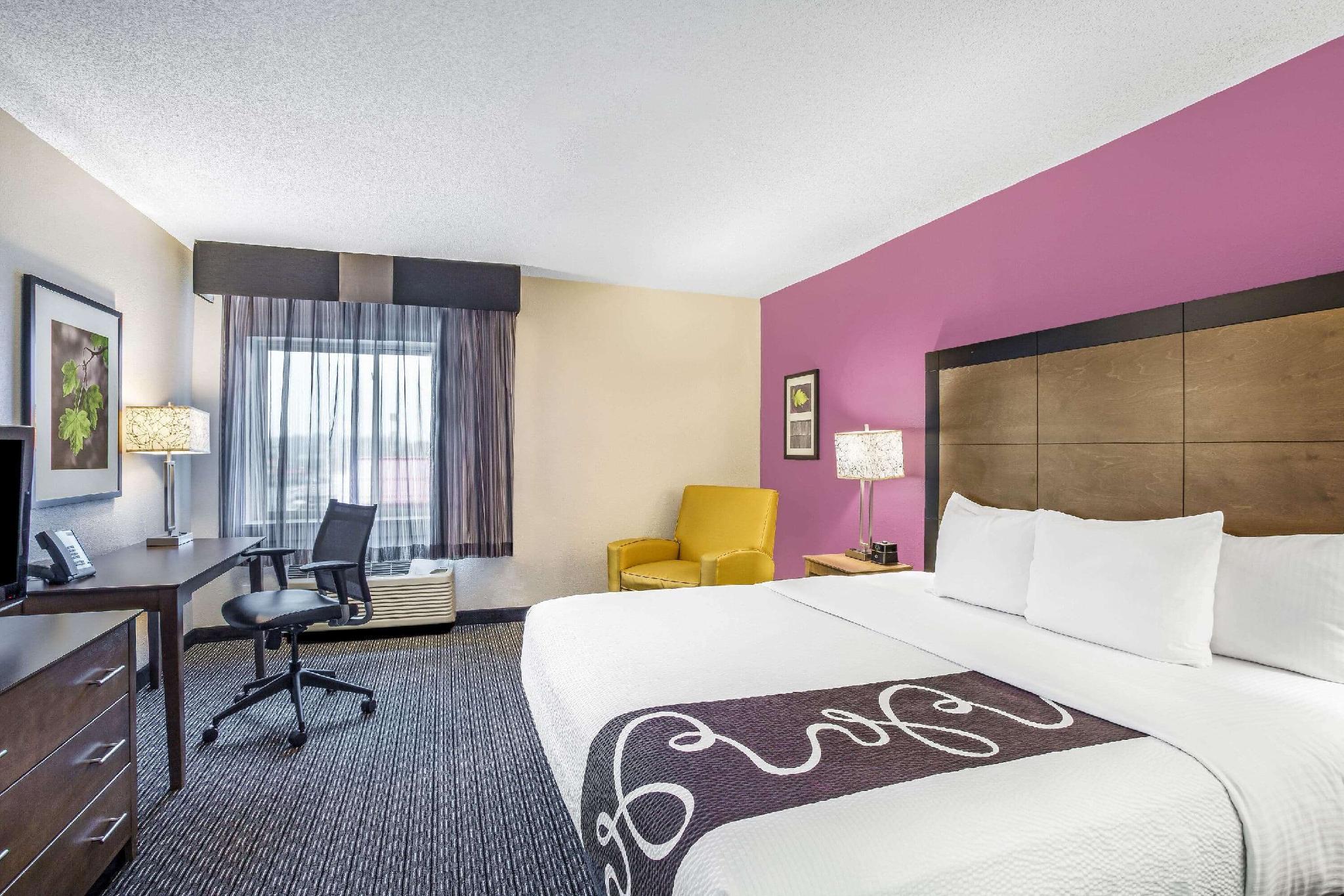 La Quinta By Wyndham Hartford Bradley Airport Windsor Locks Exterior foto