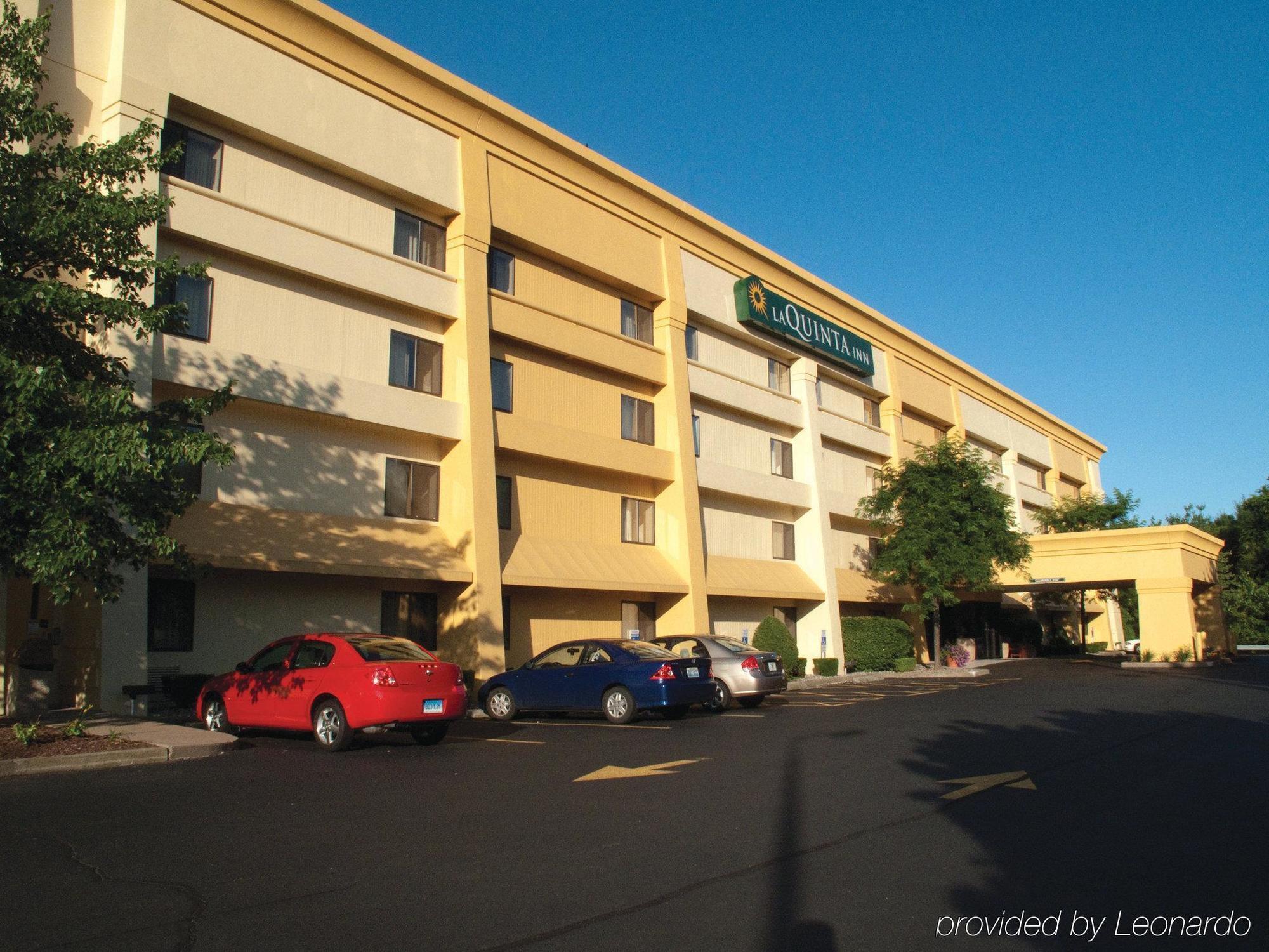 La Quinta By Wyndham Hartford Bradley Airport Windsor Locks Exterior foto