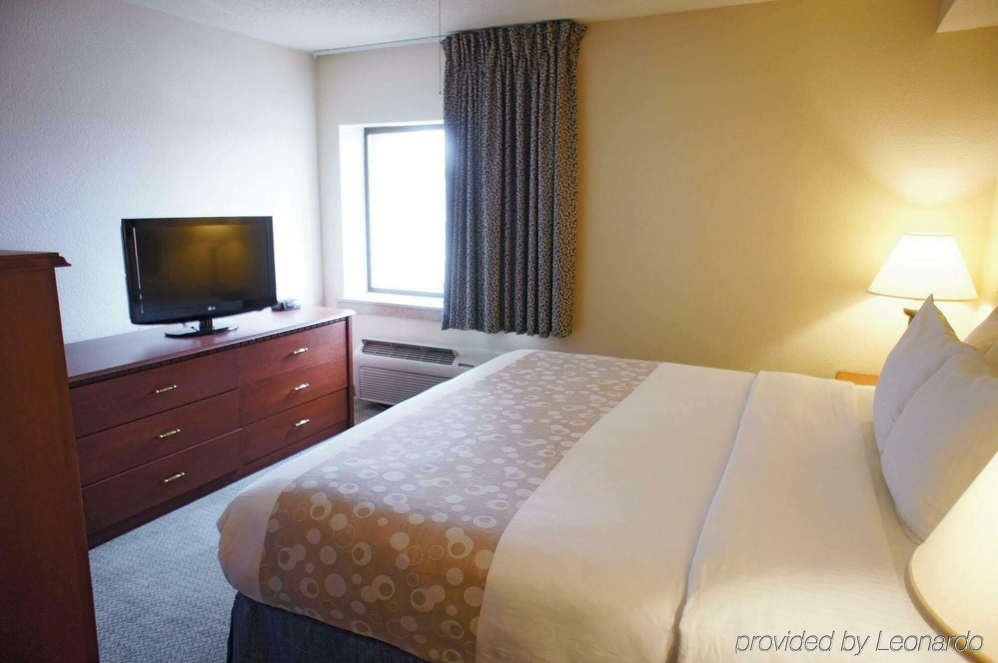 La Quinta By Wyndham Hartford Bradley Airport Windsor Locks Exterior foto
